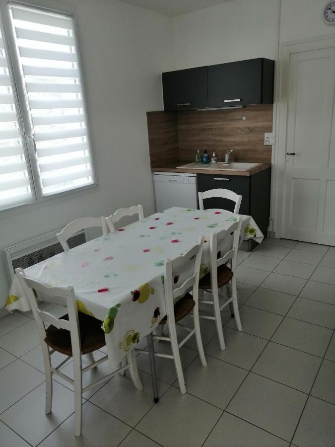 Gite En Brenne Les Chenes Merigny Εξωτερικό φωτογραφία